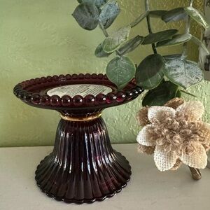 Bath & Body Works Beautiful Glass Maroon Candle Pedestal for 3 Wick